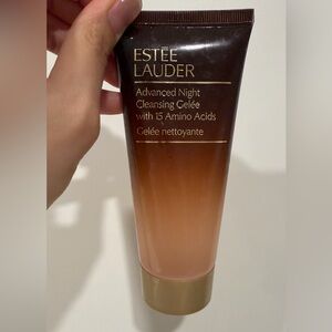 Estée Lauder advanced night cleansing gelee